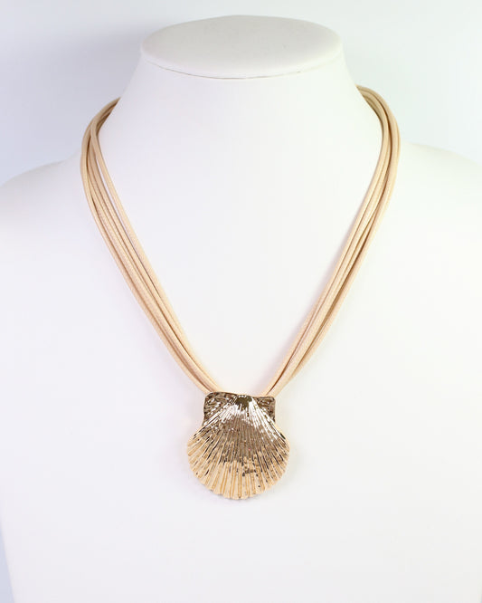 Lorain Scallop Cord Necklace Natural