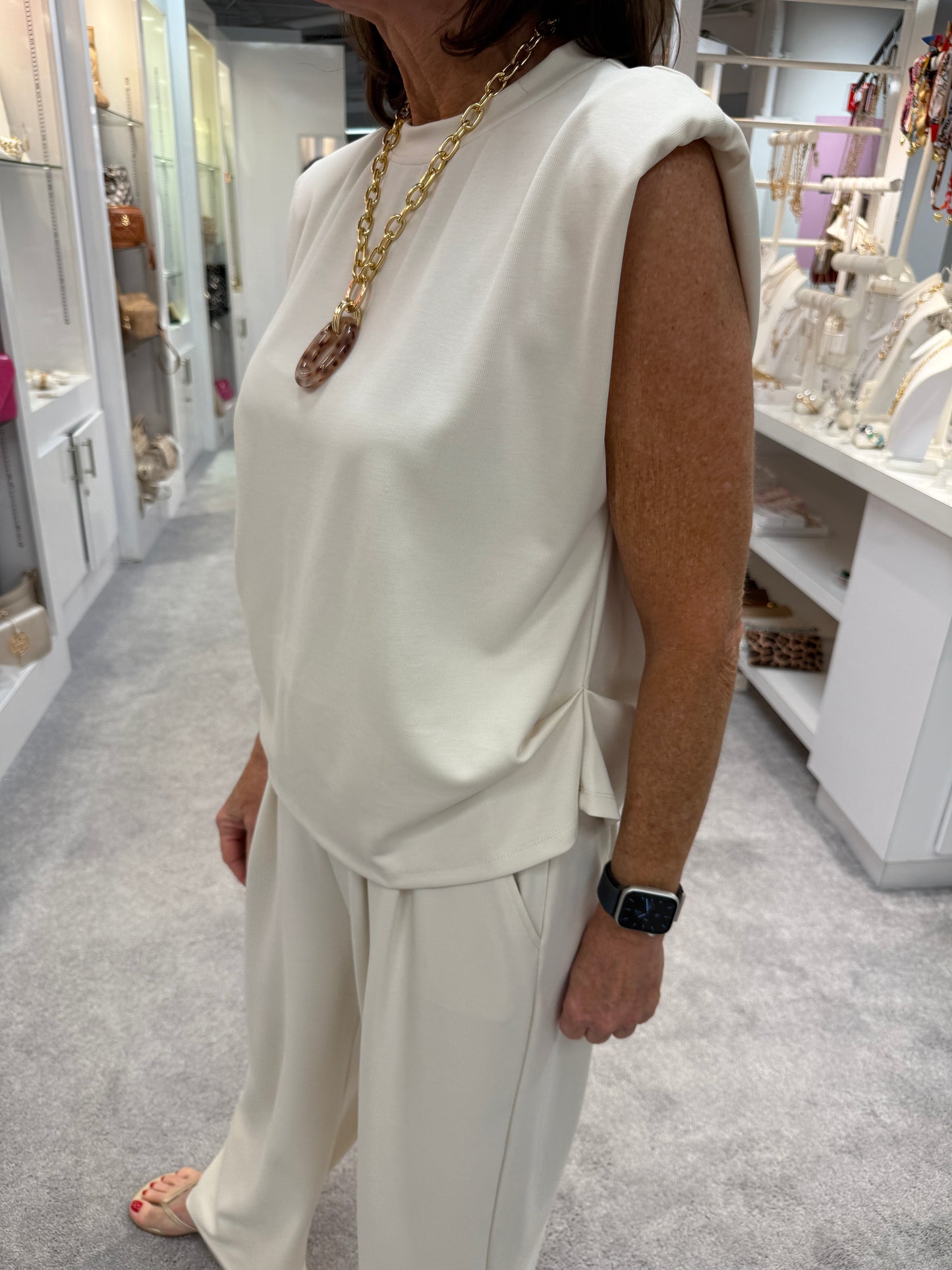 Hattie Sleeveless Top and Pant Set- Ivory