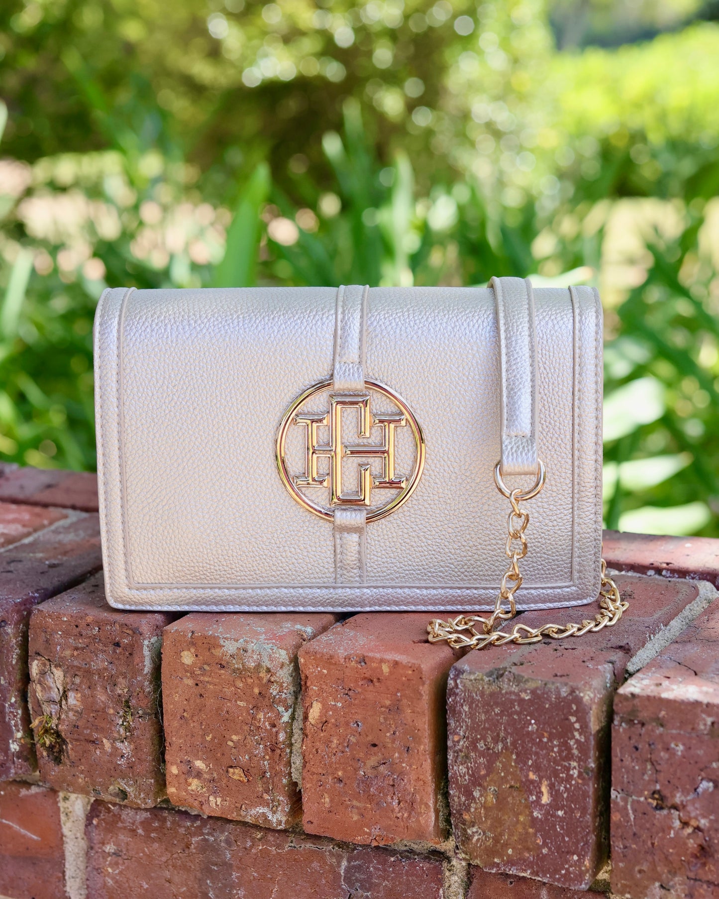 Cecilia Circle Logo Handbag Pearl