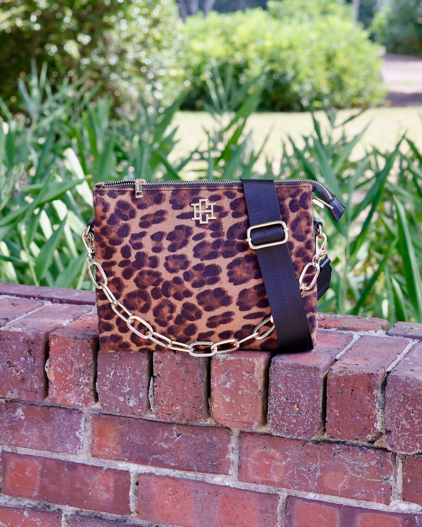 Ariana Crossbody - Spotted Saddle