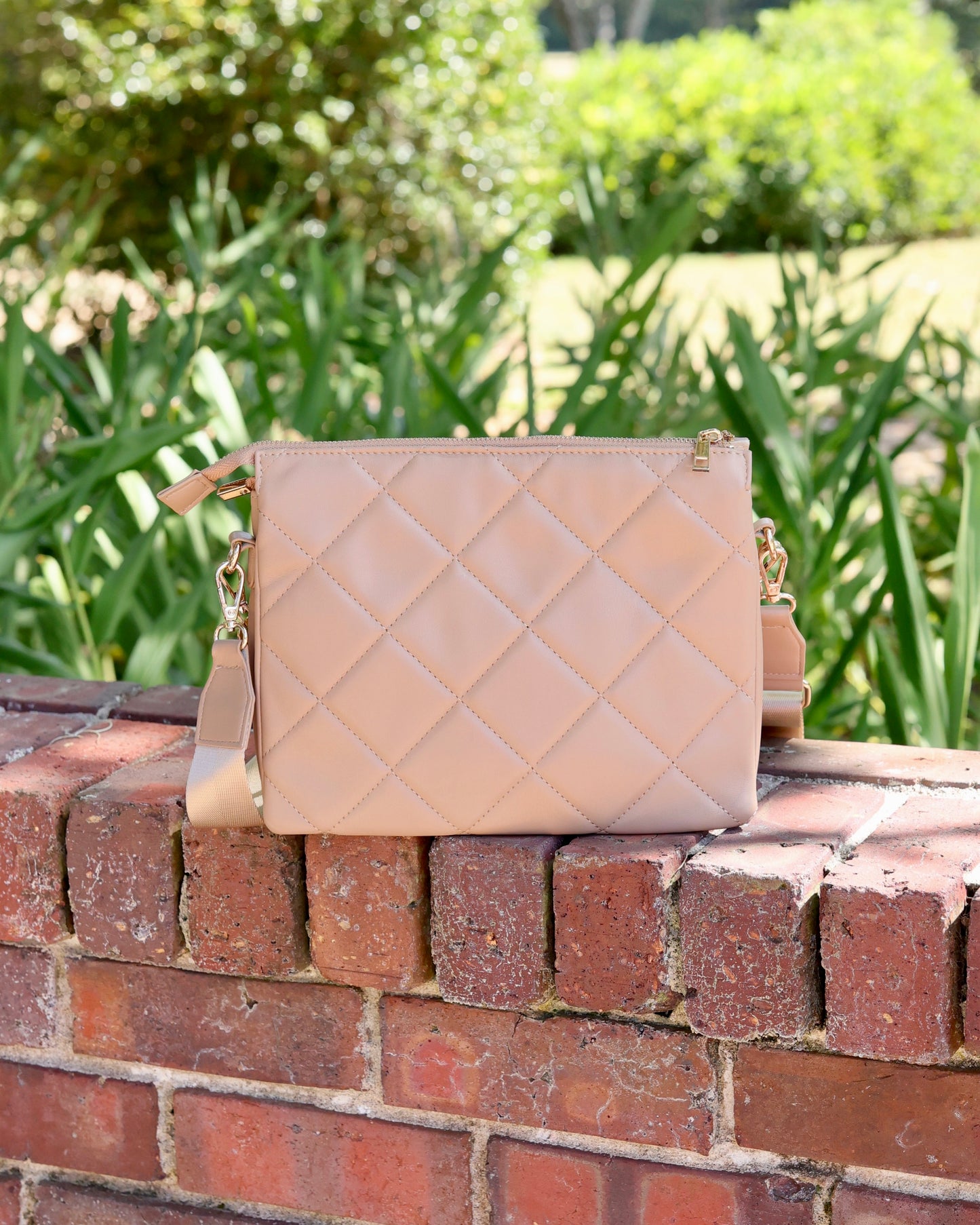 Ariana Crossbody - Latte LD