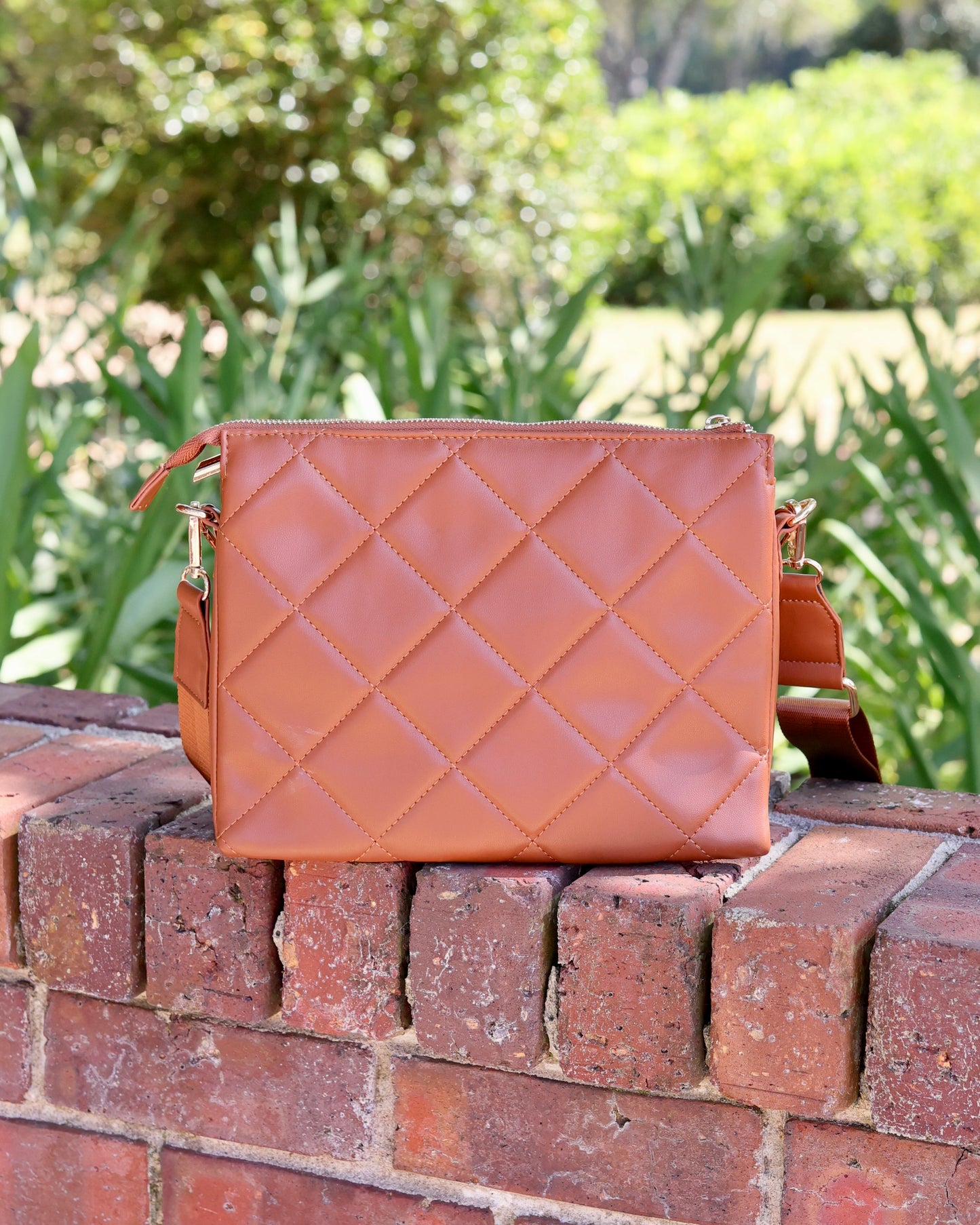 Ariana Crossbody - Saddle LD