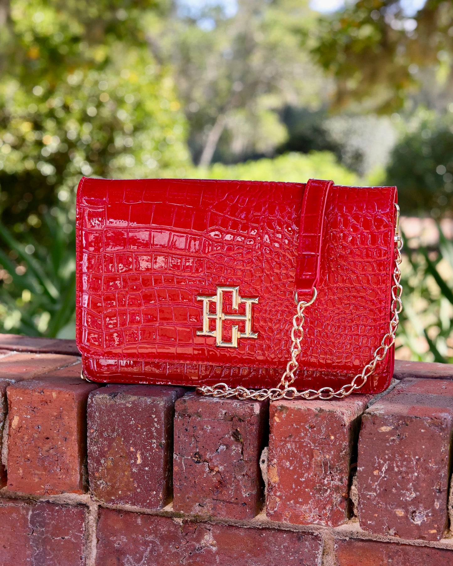 Bryn Crossbody Clutch Red Patent EC