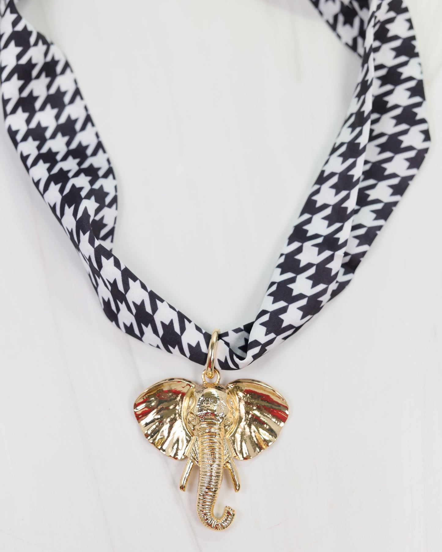 Eldrige Elephant Charm Gold