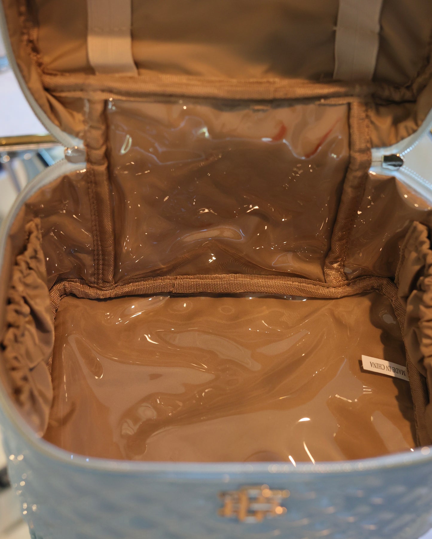 Hampton Train Case Light Blue Patent