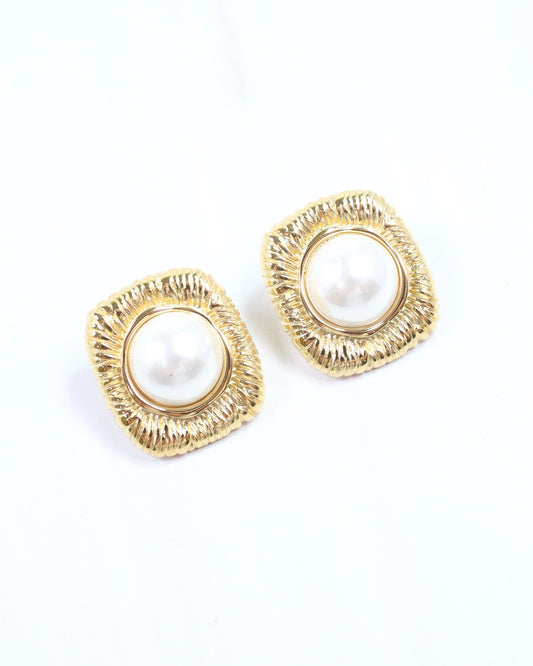 Aspen Pearl Textured Stud Earring Gold