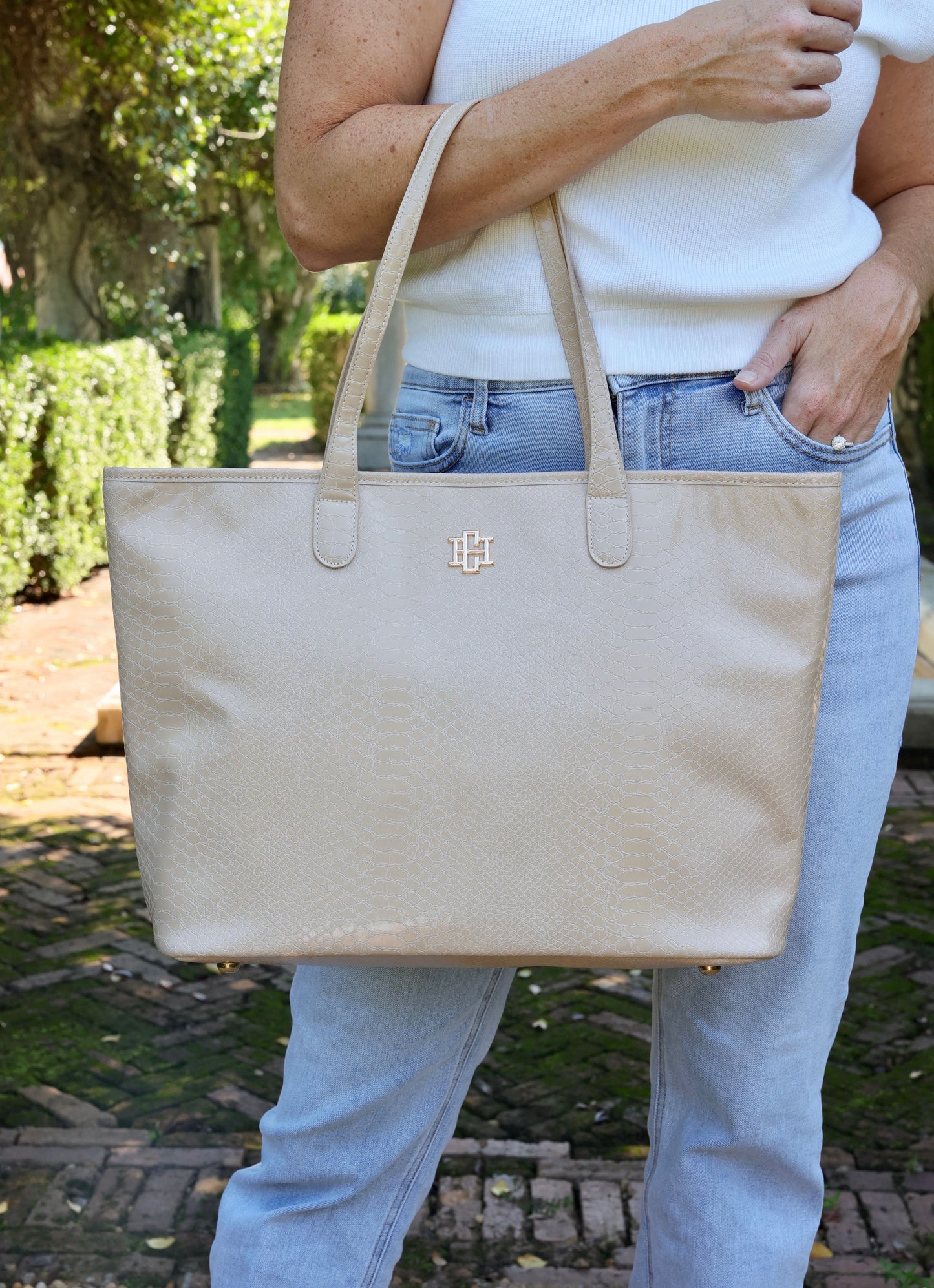 Daniela Large Tote Tan ES