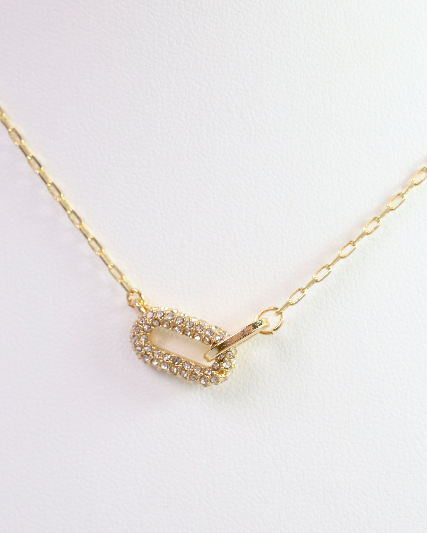 Jamison Link Pendant Necklace Gold