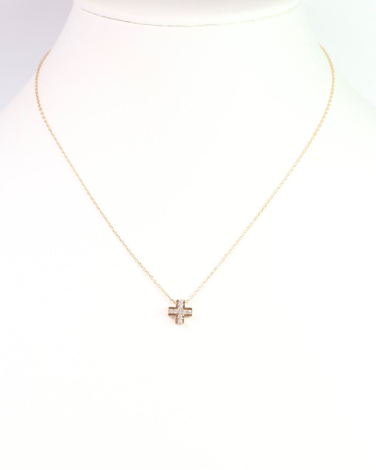 Aria Cross Necklace Gold