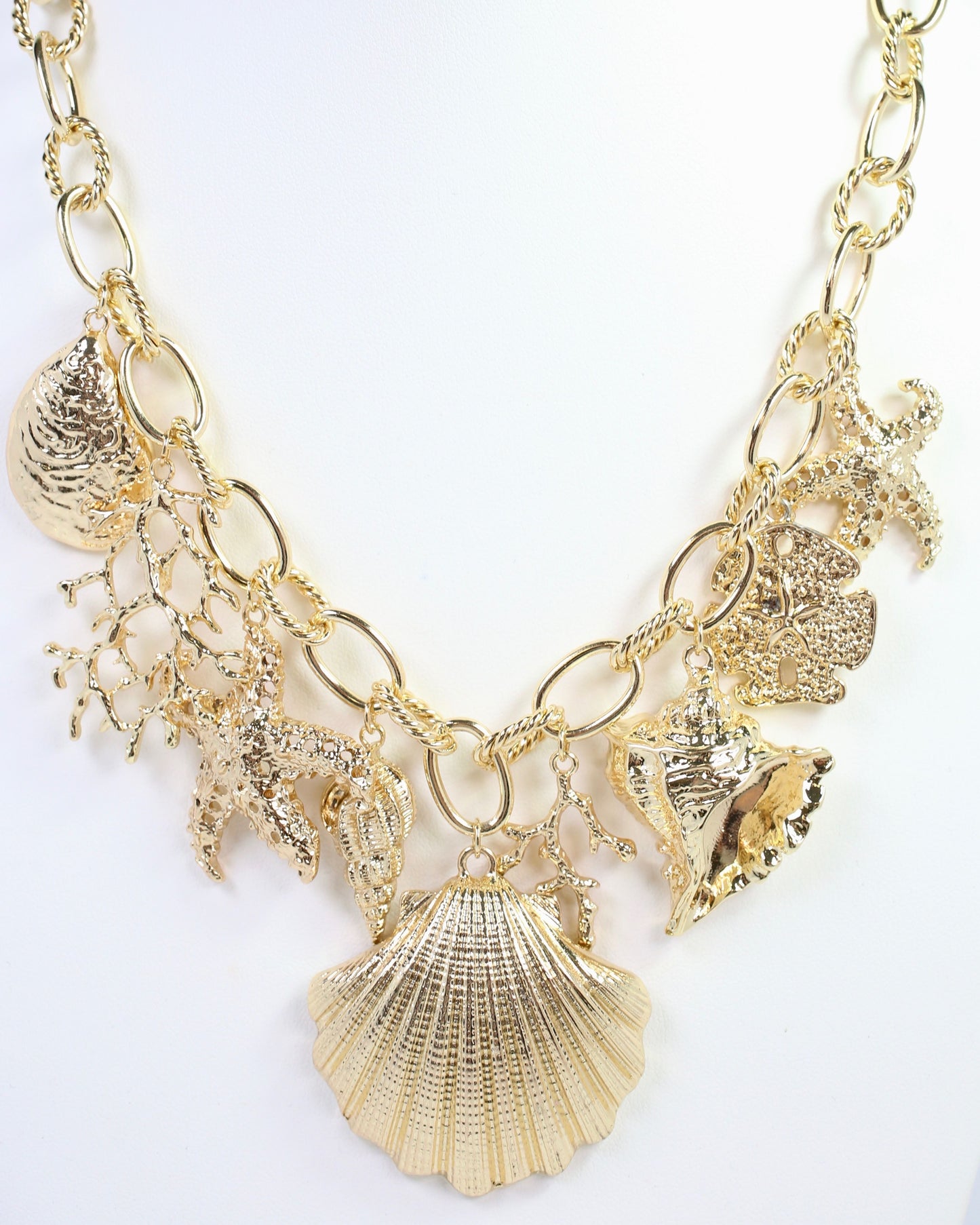 Shell Island Sealife Charm Necklace Gold