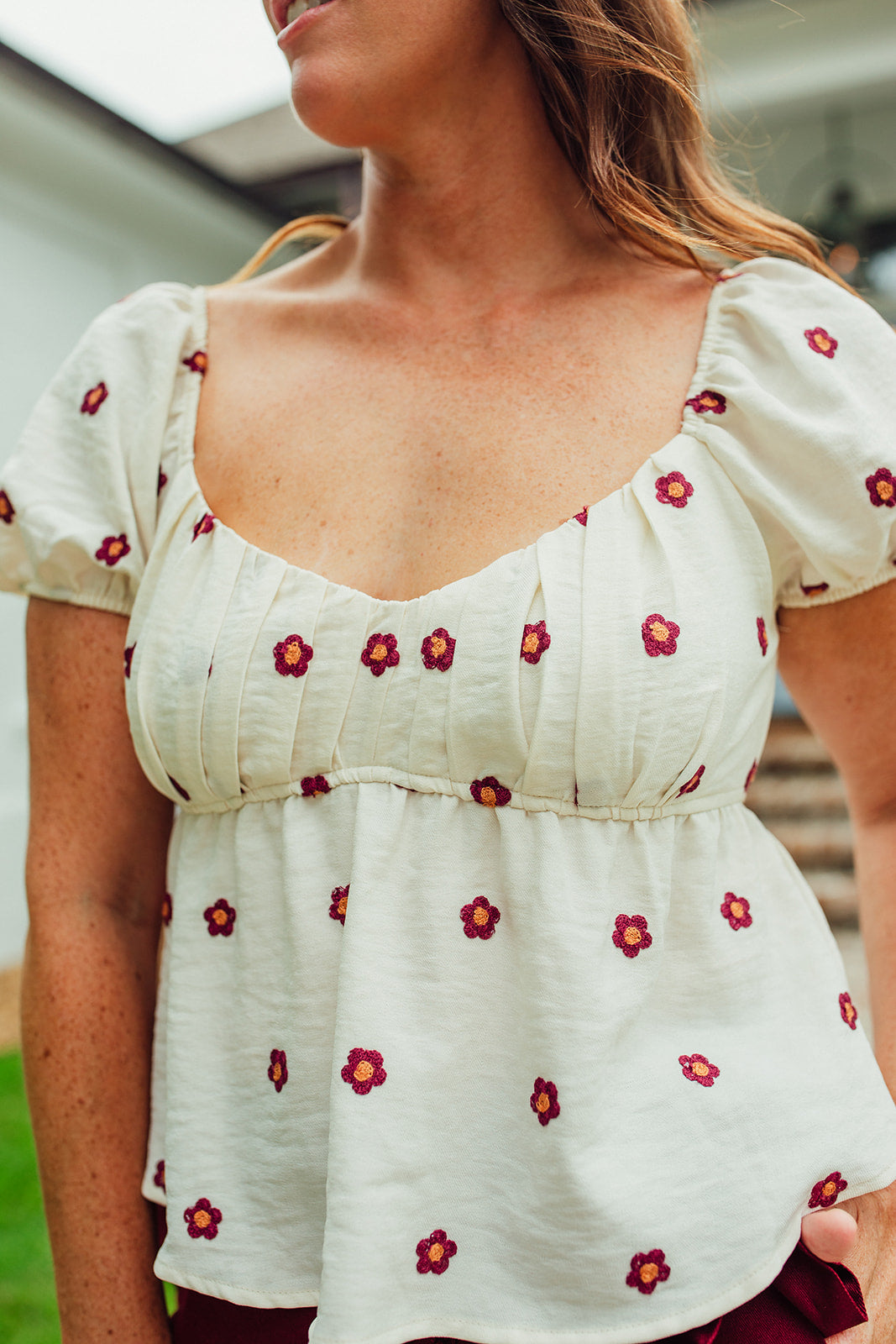 Lakin Embroidered Daisy Top