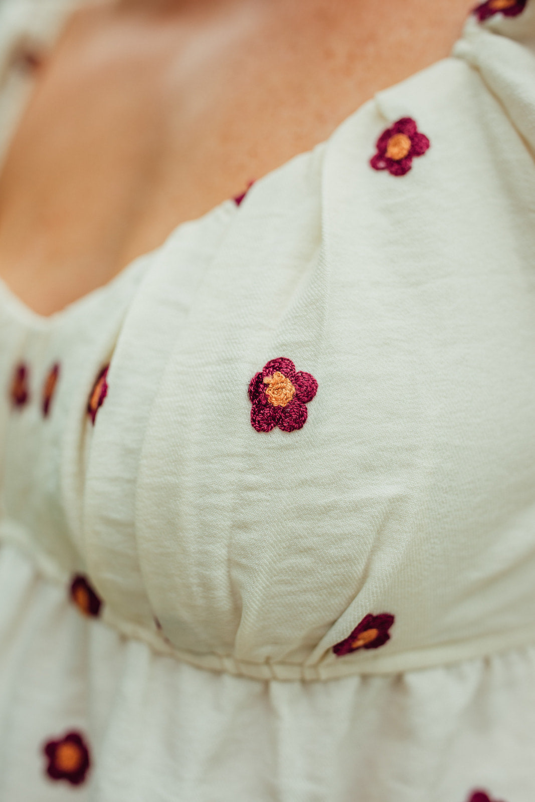 Lakin Embroidered Daisy Top