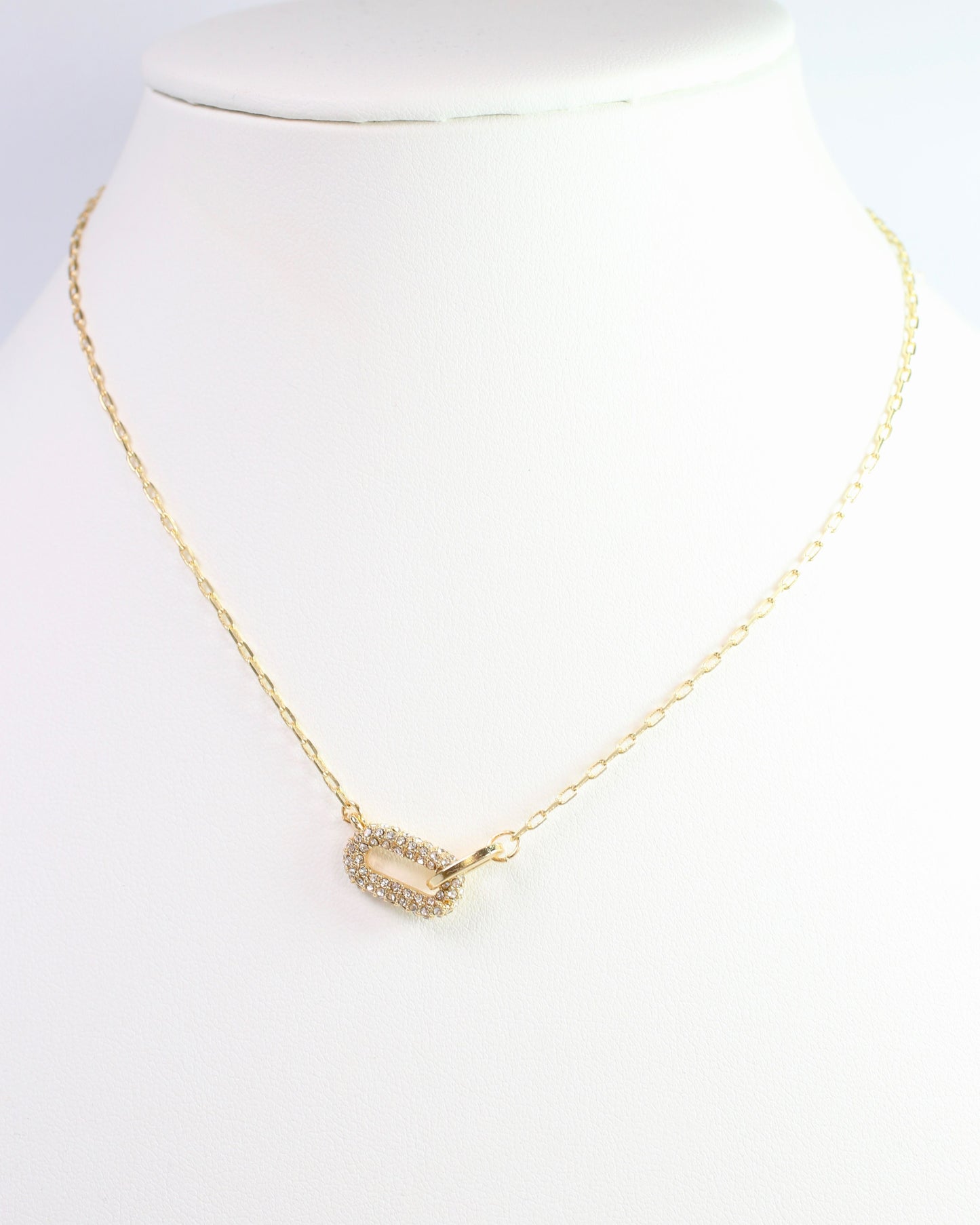 Jamison Link Pendant Necklace Gold