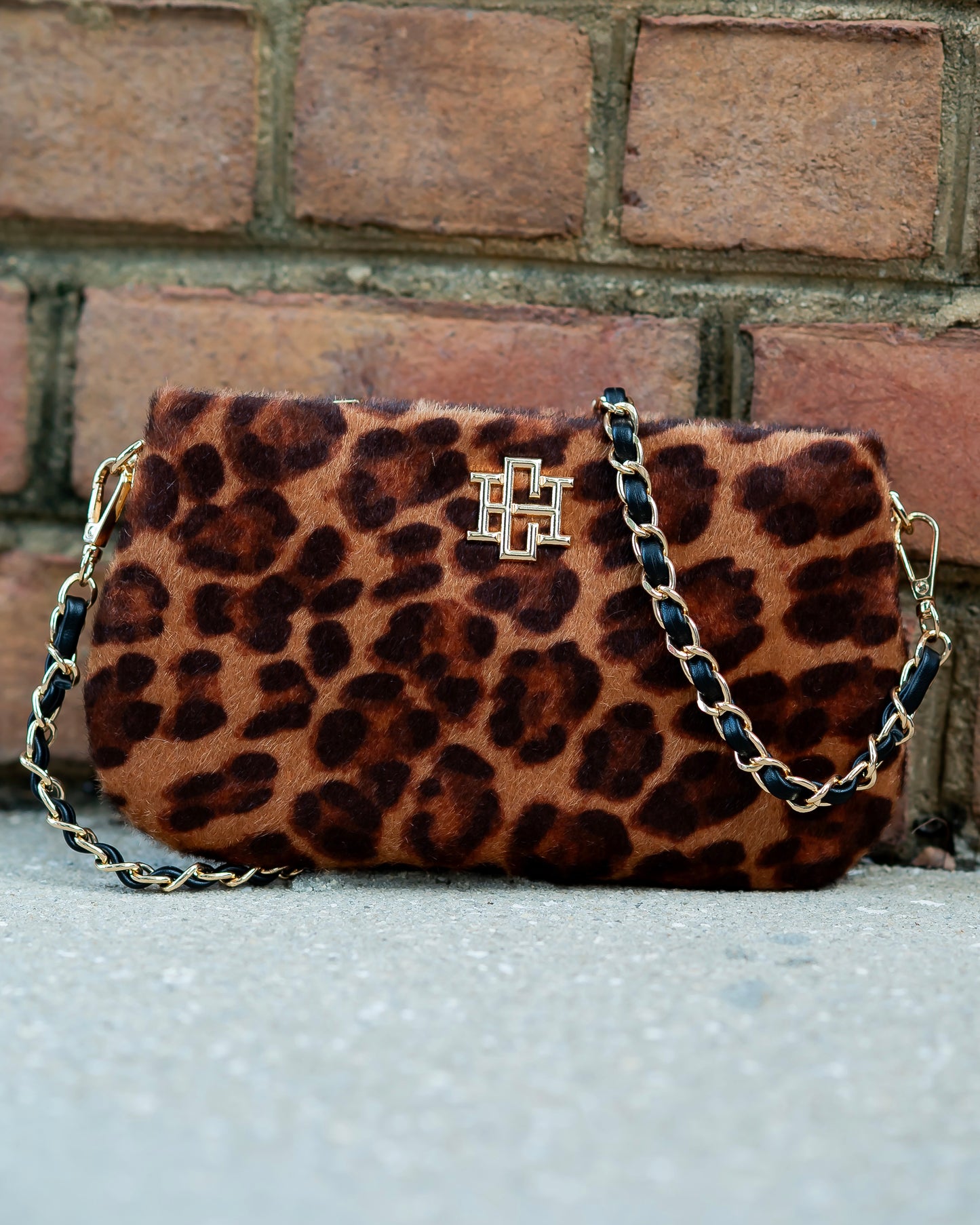 Livi Crossbody - Spotted Saddle
