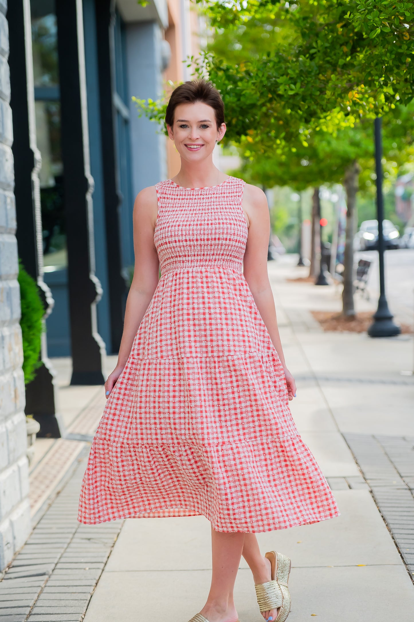 Lois Sleeveless Gingham Print Dress-Red