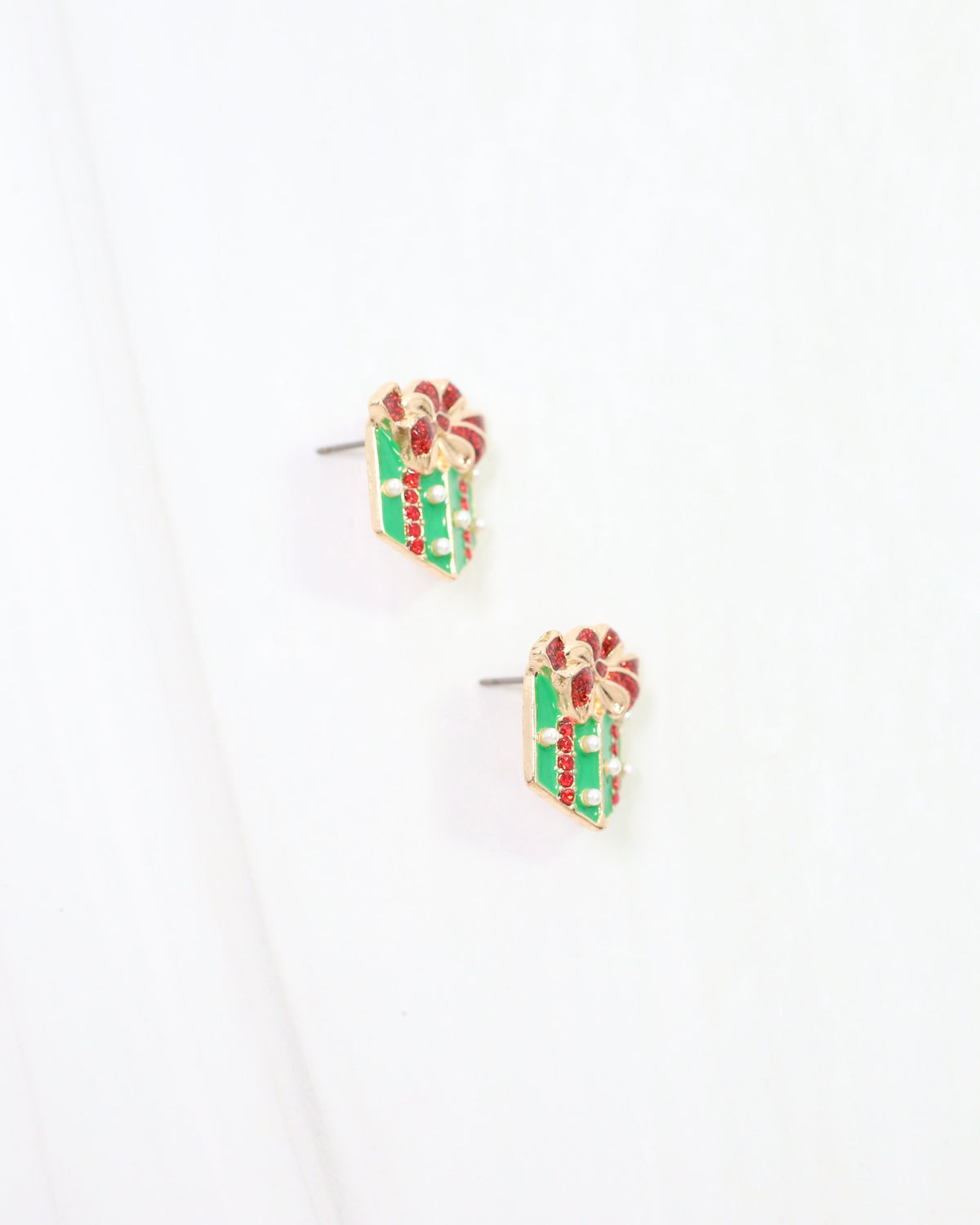 Pretty Present Stud Earring Green
