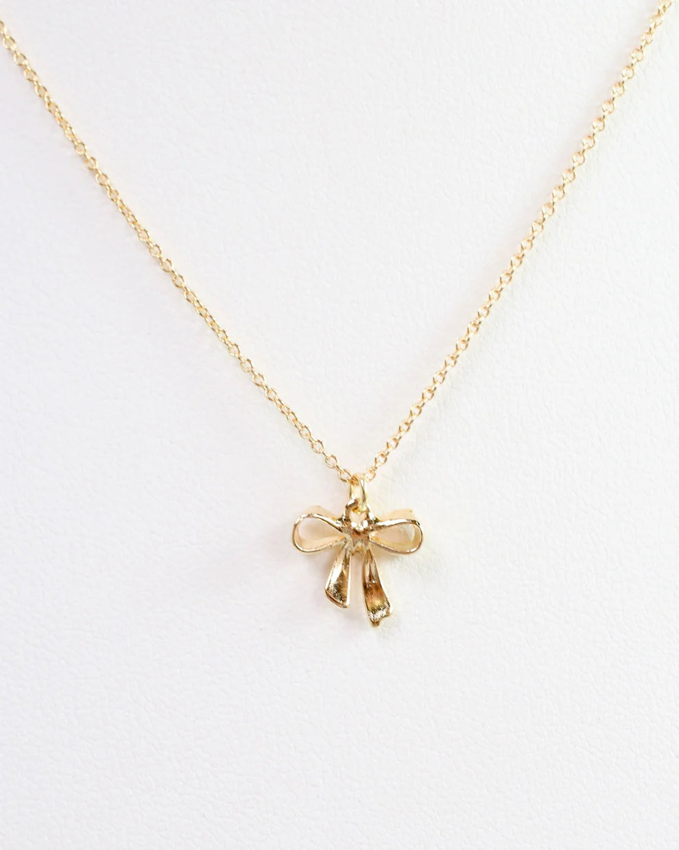 Fairchild Petite Bow Necklace Gold