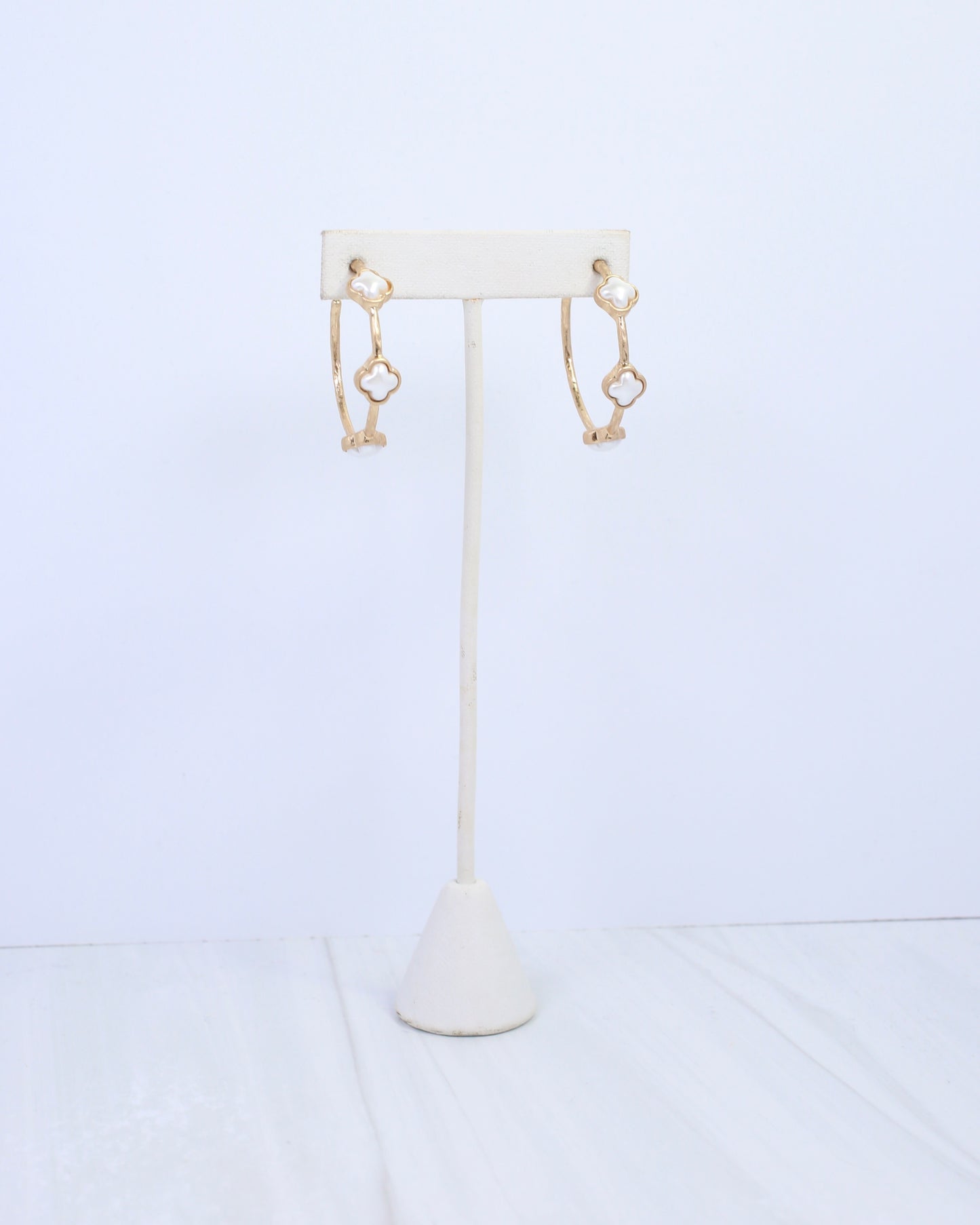 Araceli Clover Pearl Hoop Earring Worn Gold