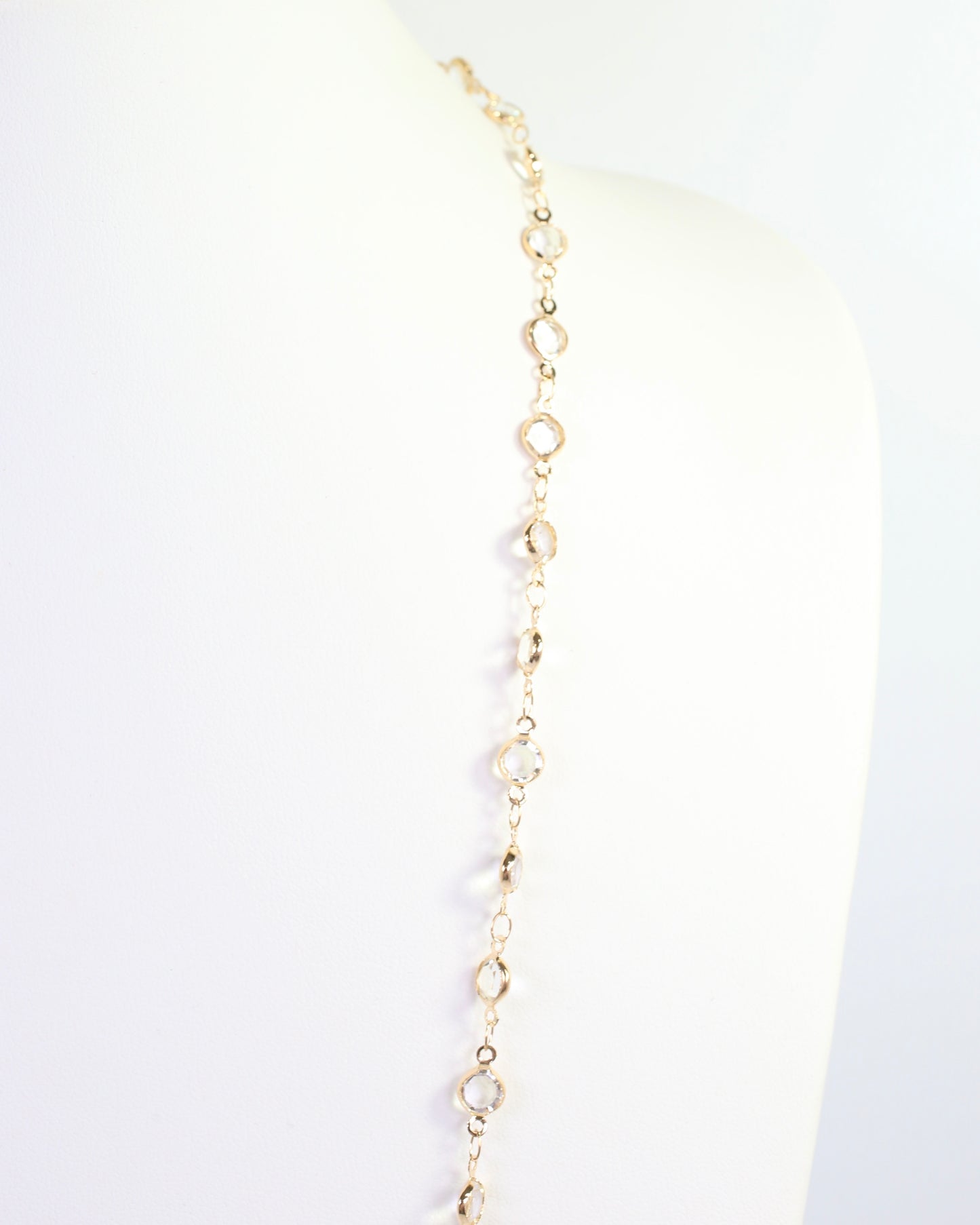 Arely Long Crystal Necklace Gold