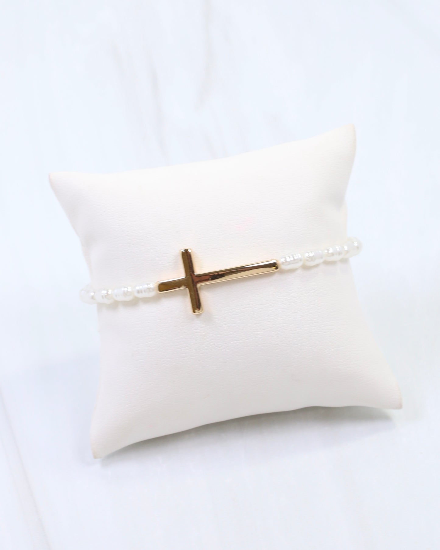 Blessing Pearl Beaded Cross Bracelet Cream
