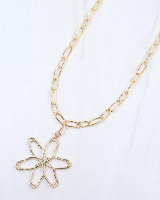 Alize Flower Pendant Link Necklace Gold