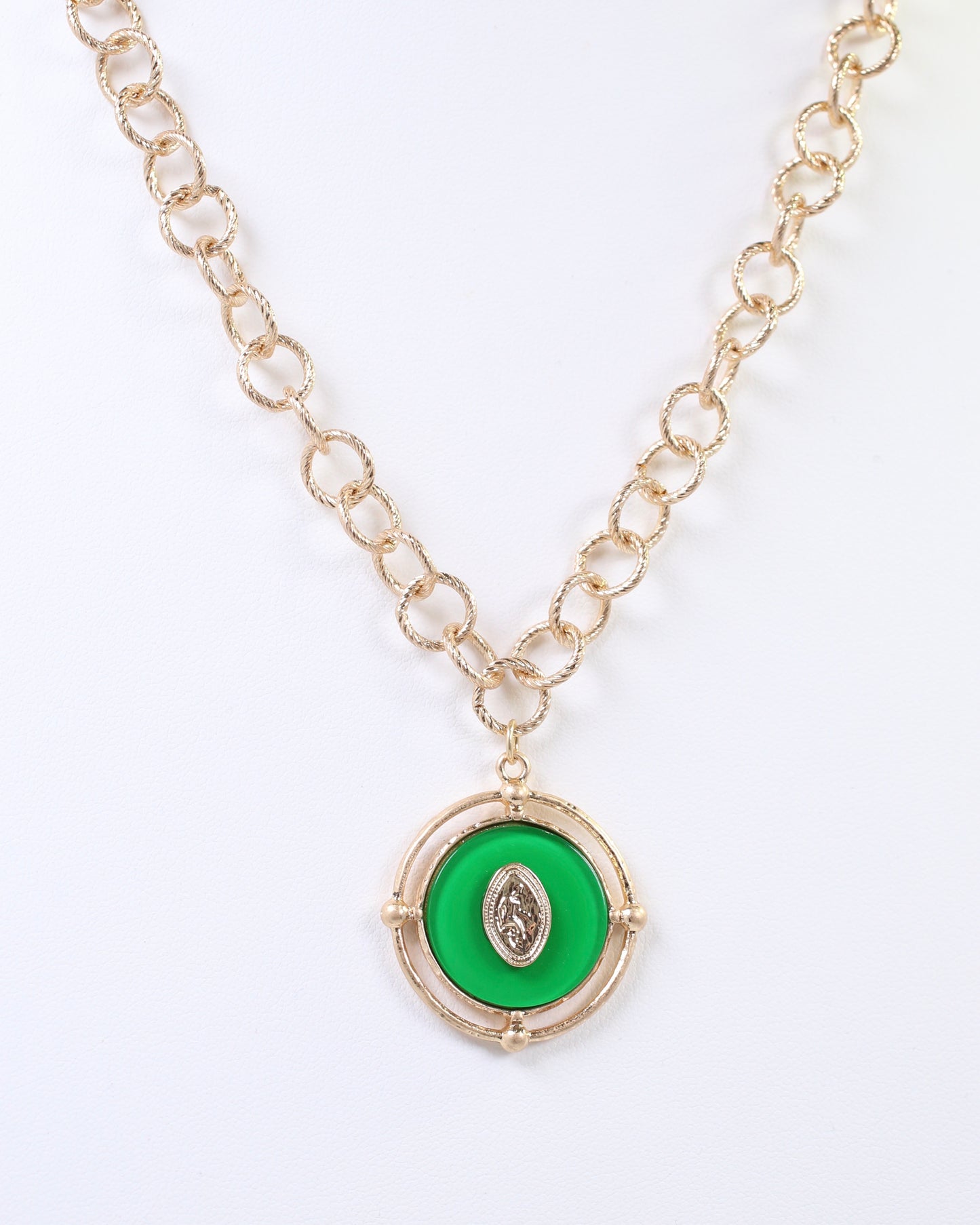 Moree Circle Pedant Link Necklace Green