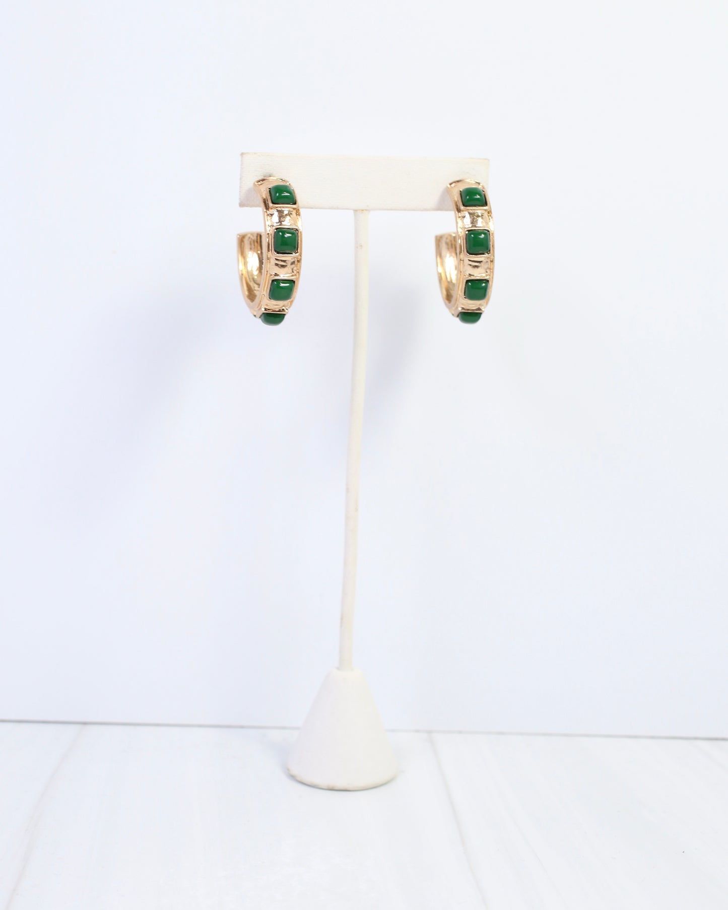 Allie Hammered Gold Earring Green