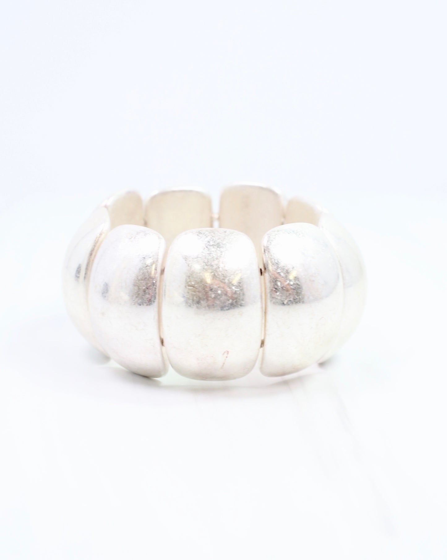 Davidson Dome Stretch Bracelet Worn Silver