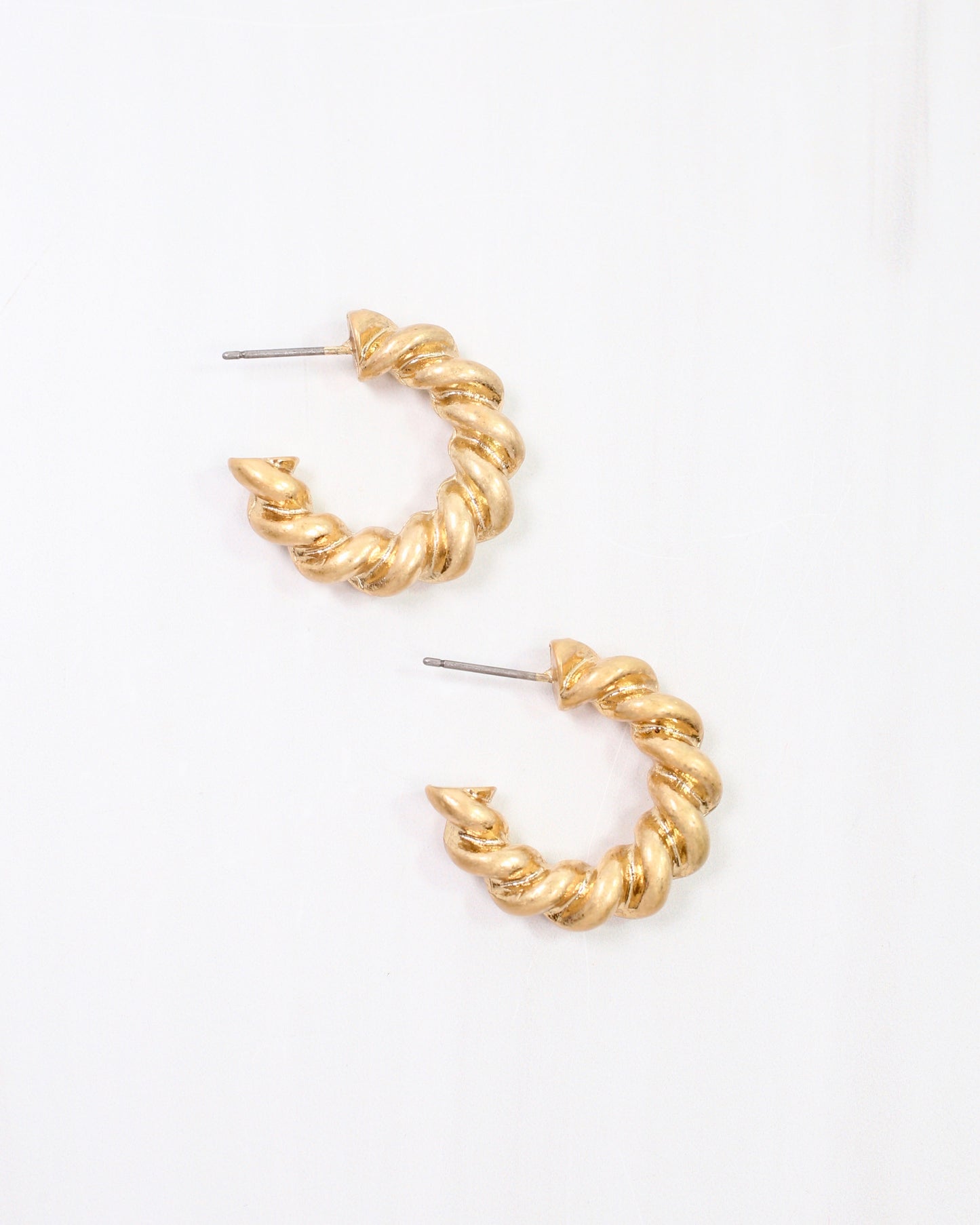Raymonde Small Twisted Hoop Earring Worn Gold
