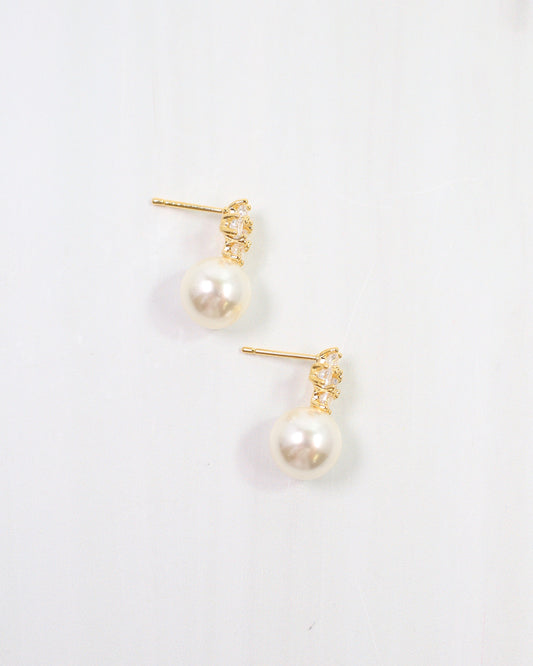 Claire CZ and Pearl Earring Gold