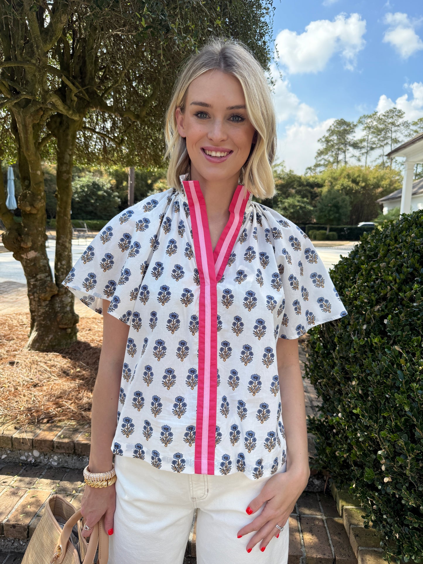 Blue Daisy Print Short Sleeve Top