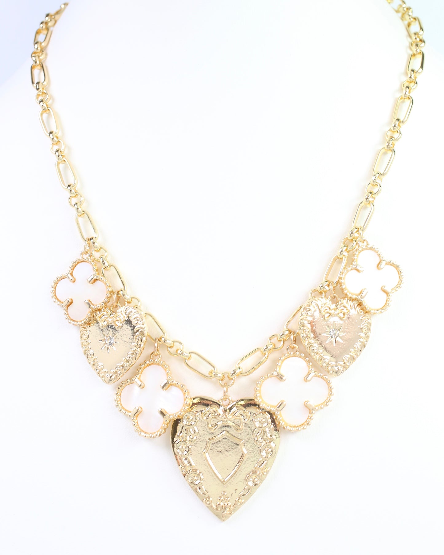 Lillith Clover and Heart Charm Necklace Gold