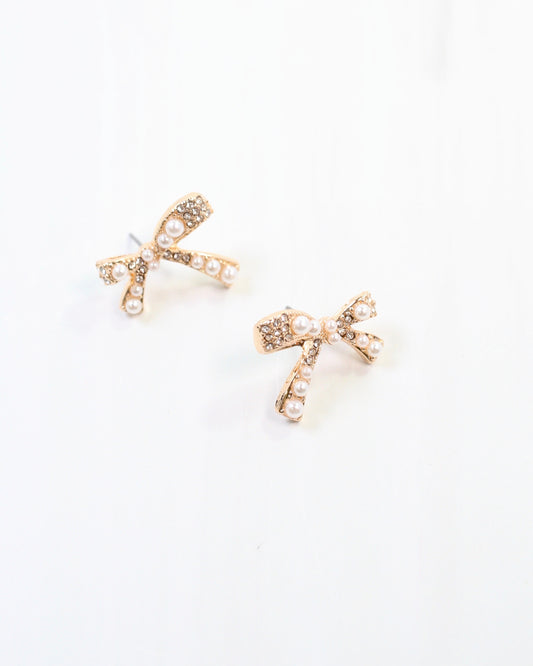 Pasadena Pearl Bow Stud Gold