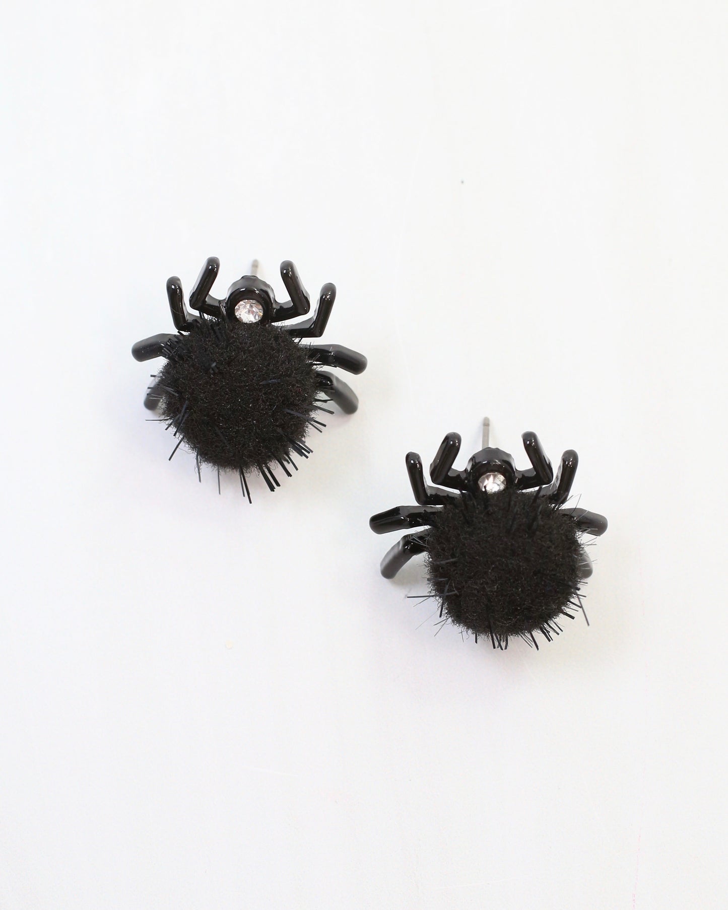 Creepy Crawley Spider Stud Earring Black