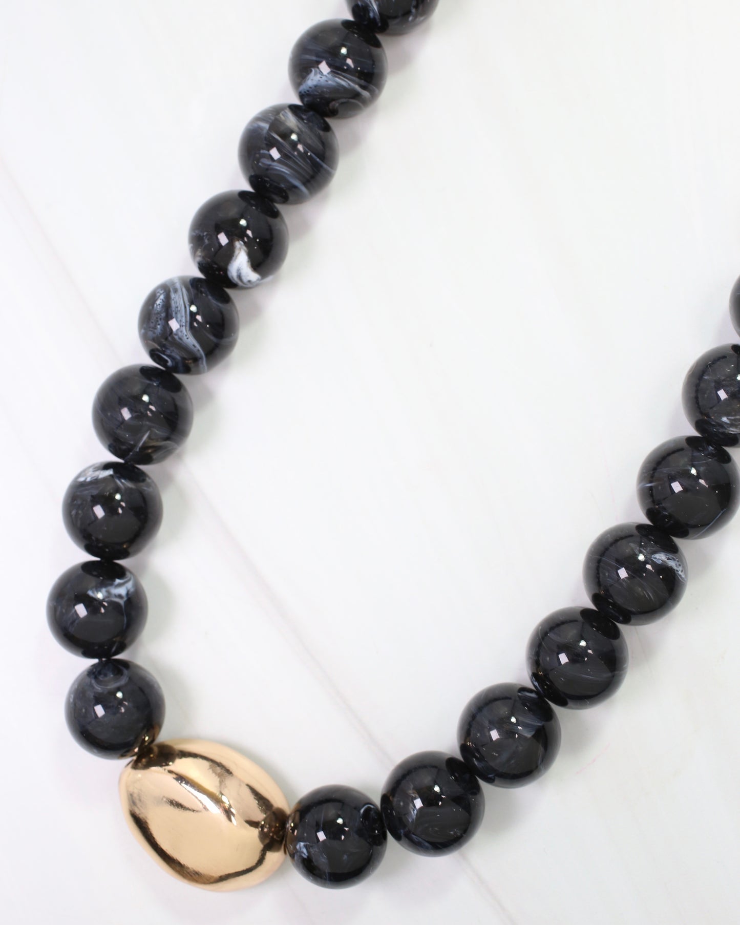 Brooklyn Bold Necklace Black