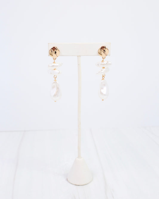 Diana Pearl Dangle Earring Gold