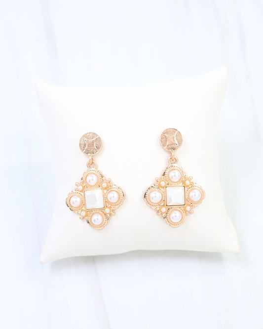 Bourke Pearl Clover Drop Earring Worn Gold