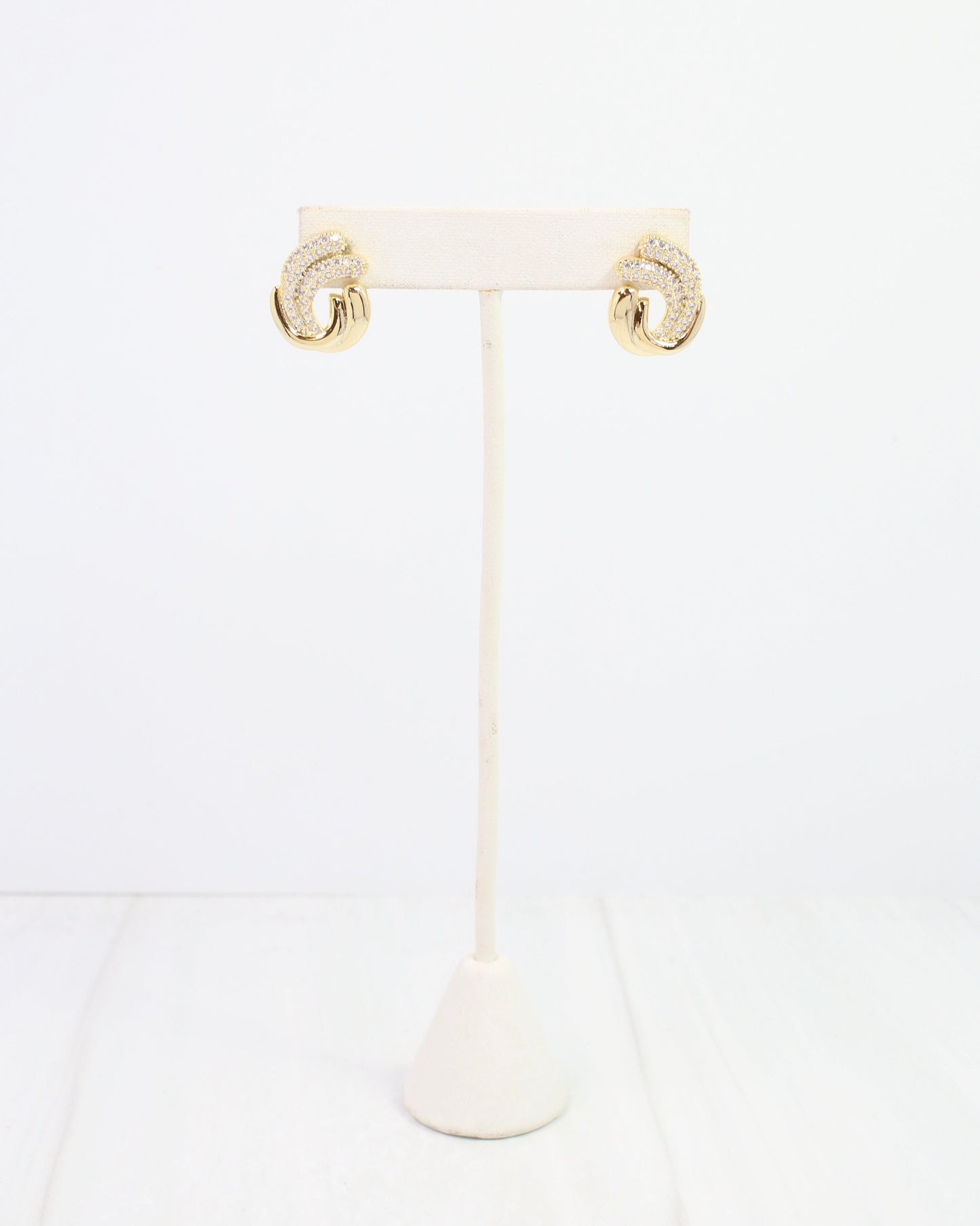 Vann CZ Swirl Earring Gold