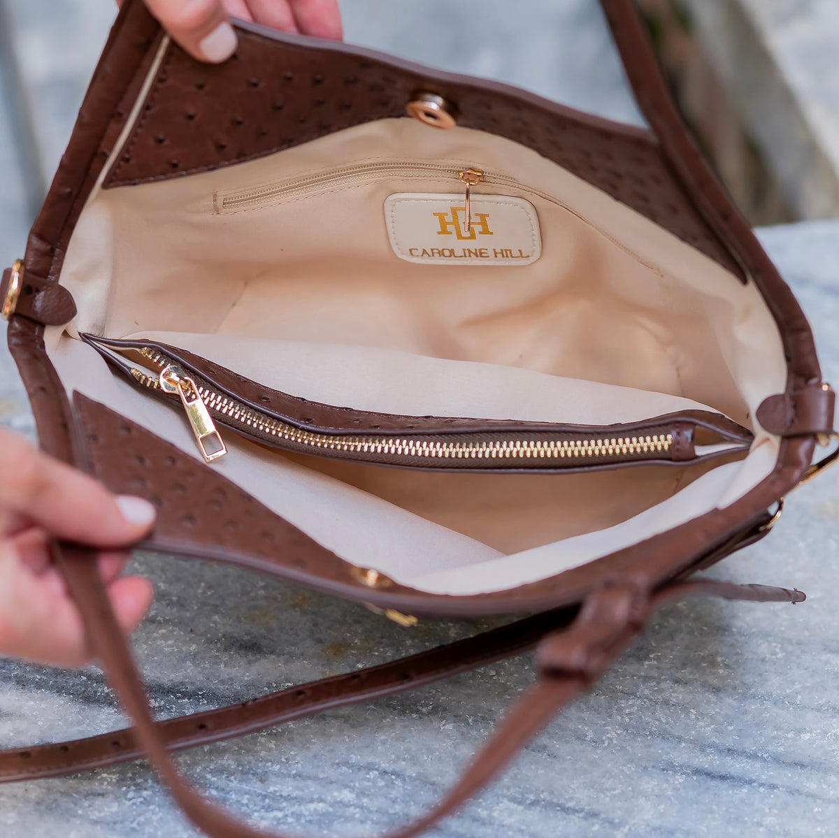 Pierce Mini Tote Chocolate EO