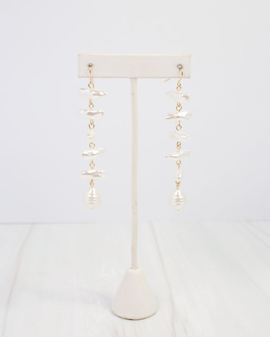 Durant Pearl Dangle Earring Cream