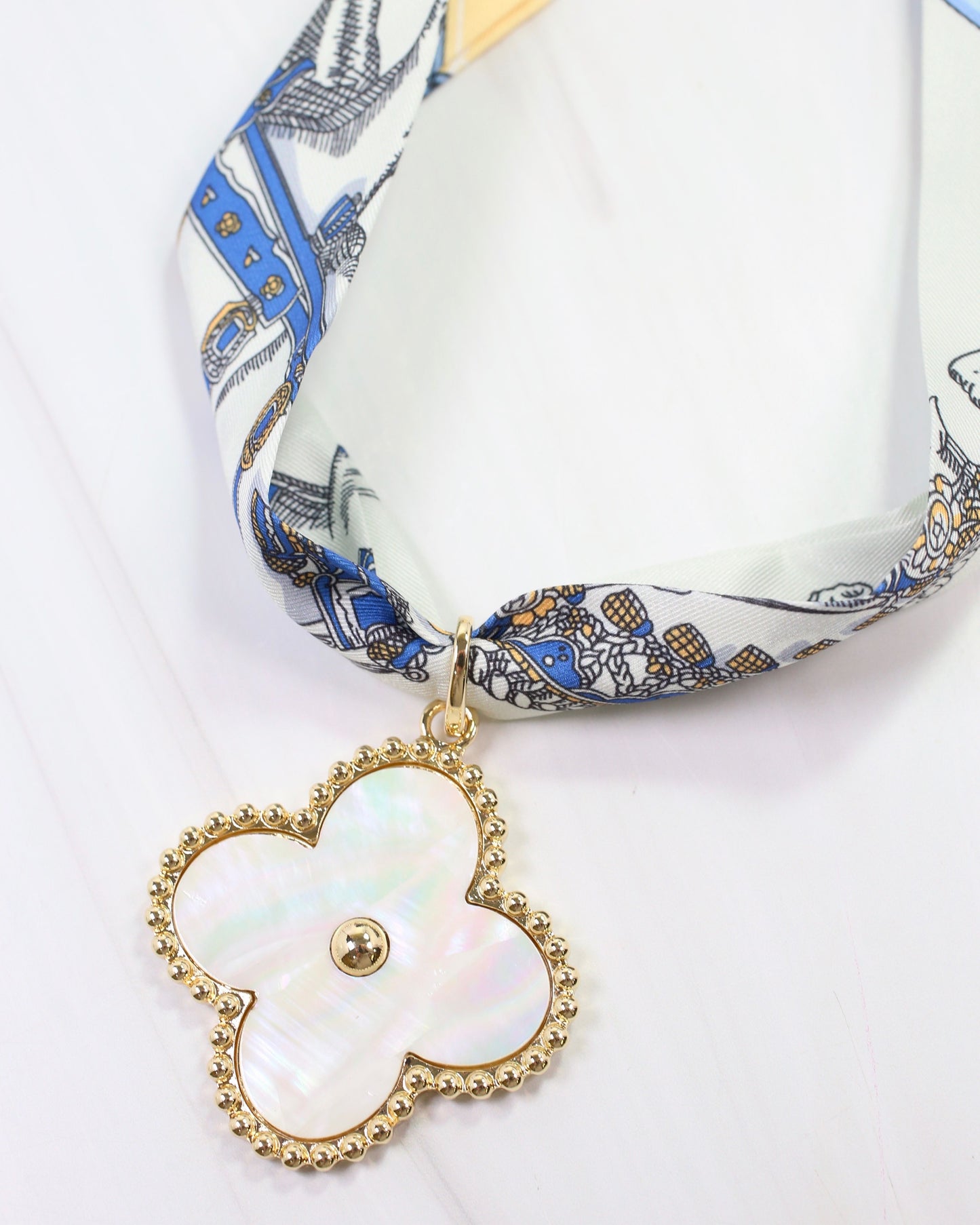 Gina Large Clover Charm Mother Of Pearl