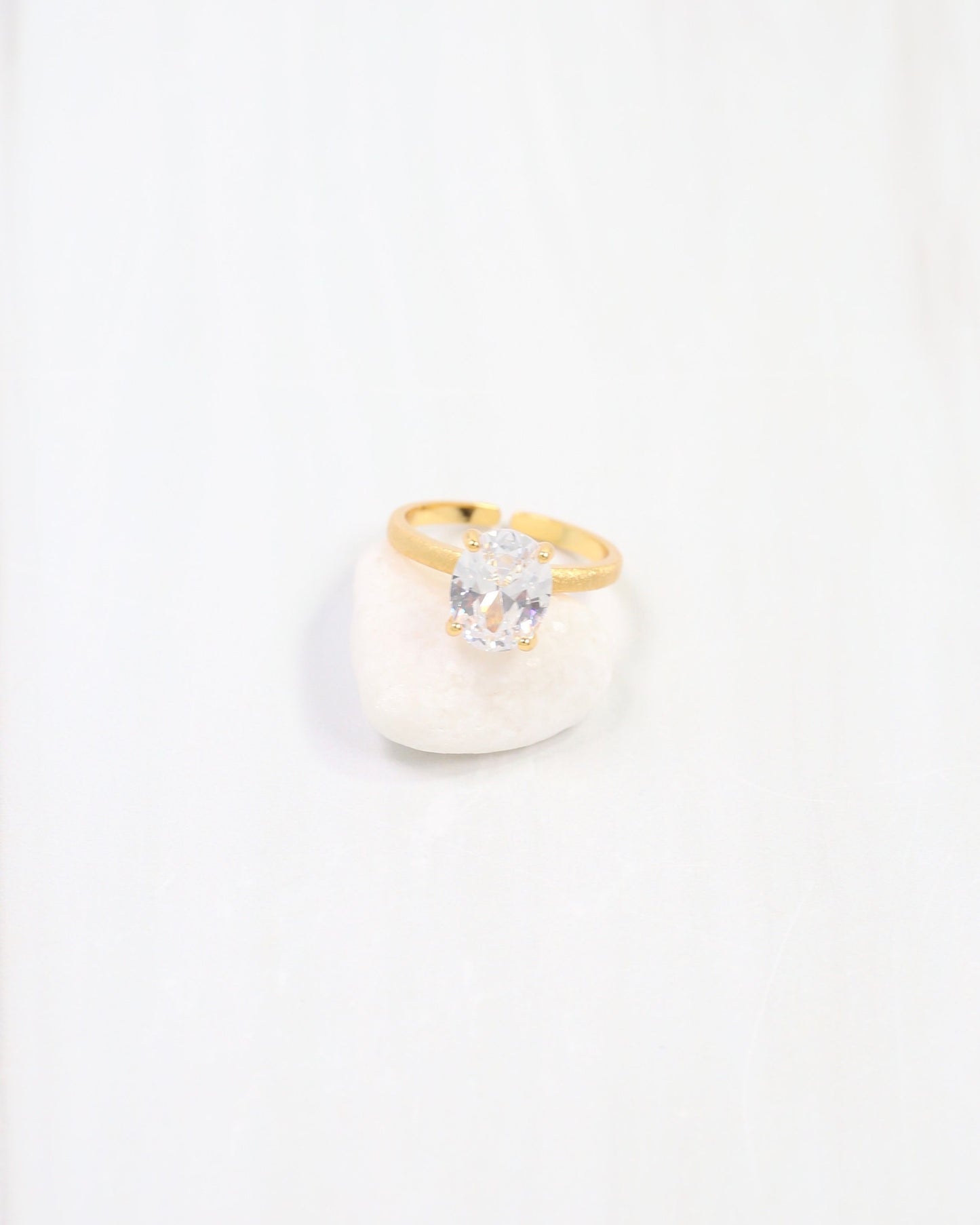 Paterson CZ Solitaire Adjustable Ring WR Gold