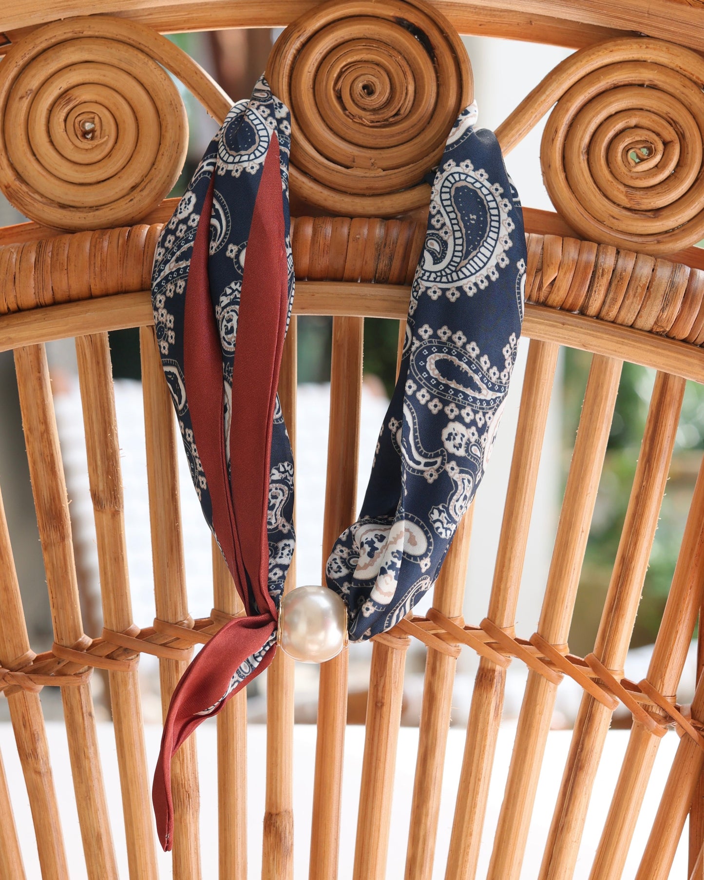 Robyn Magnetic Pearl Scarf Necklace Navy Paisley