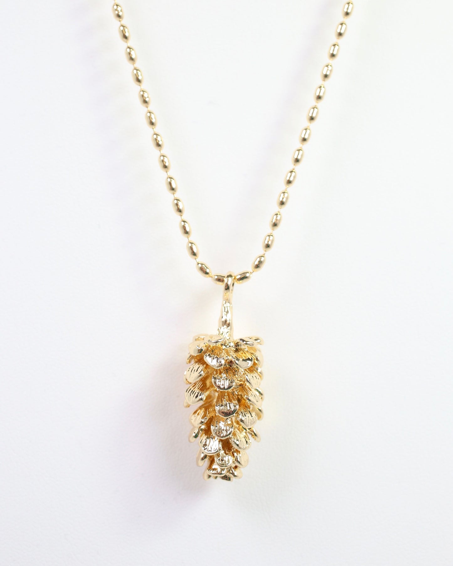Ossa Pinecone Pendant Necklace Gold