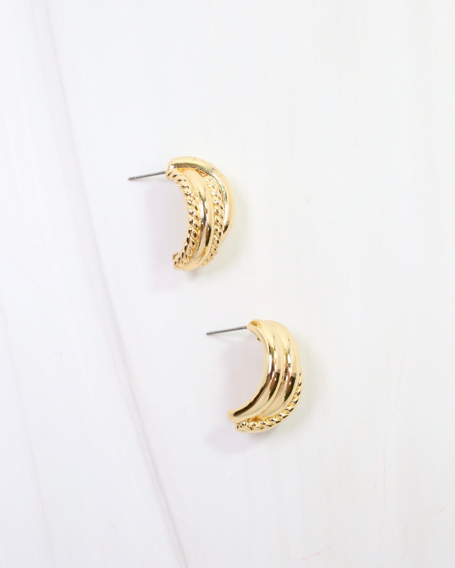 Gila Hoop Earring Gold