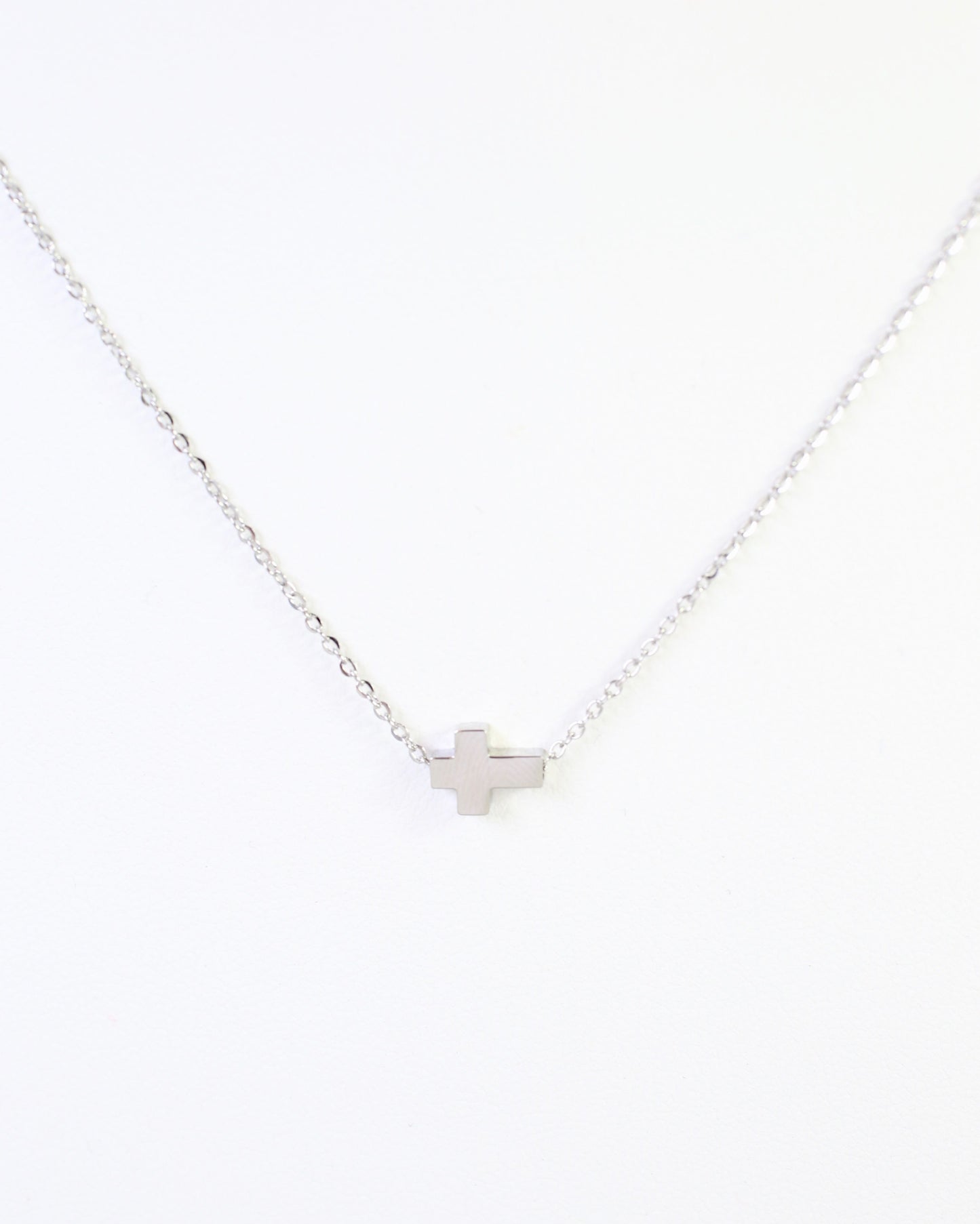 Bronx Cross Necklace Silver