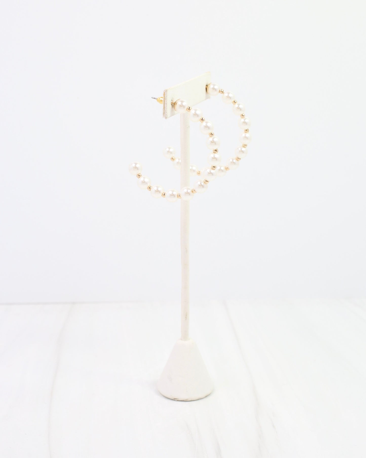 Moore Pearl Hoop Earring Gold