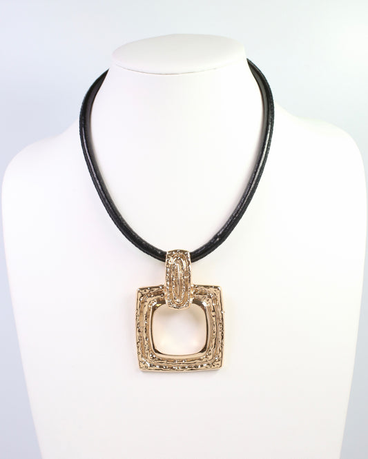 Henderson Cord Necklace with Large Pendant Gold