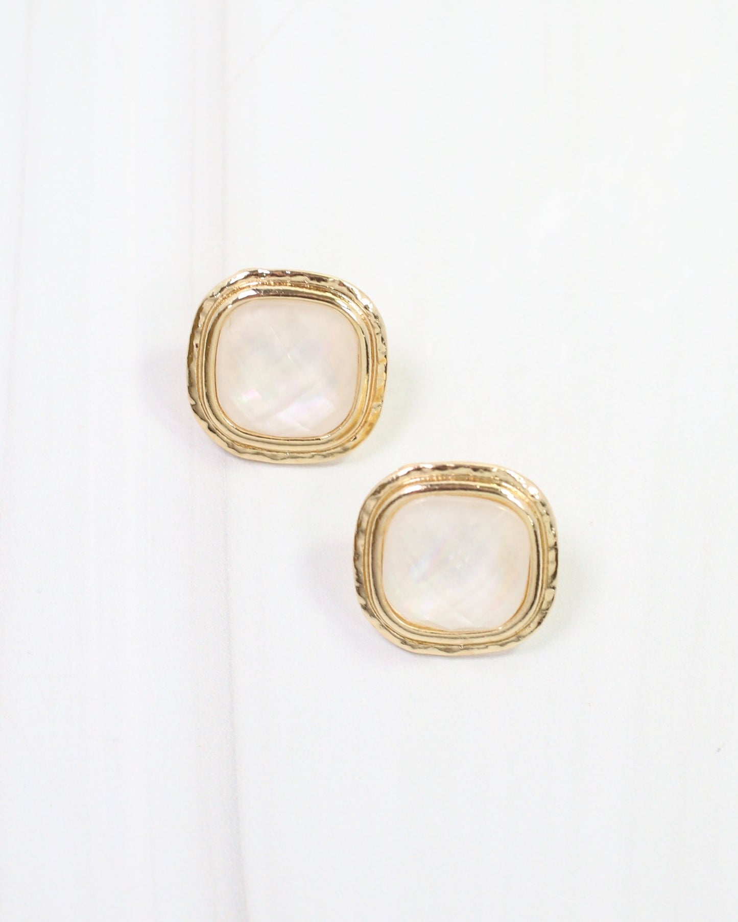Siera Faceted Square Stud Earring Gold