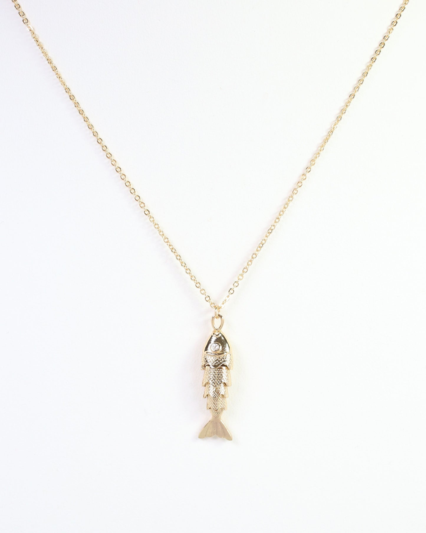 Genoa Fish Pendant Necklace WR Gold